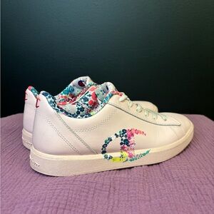 Champion Kids' White Sneakers with Colorful Logo